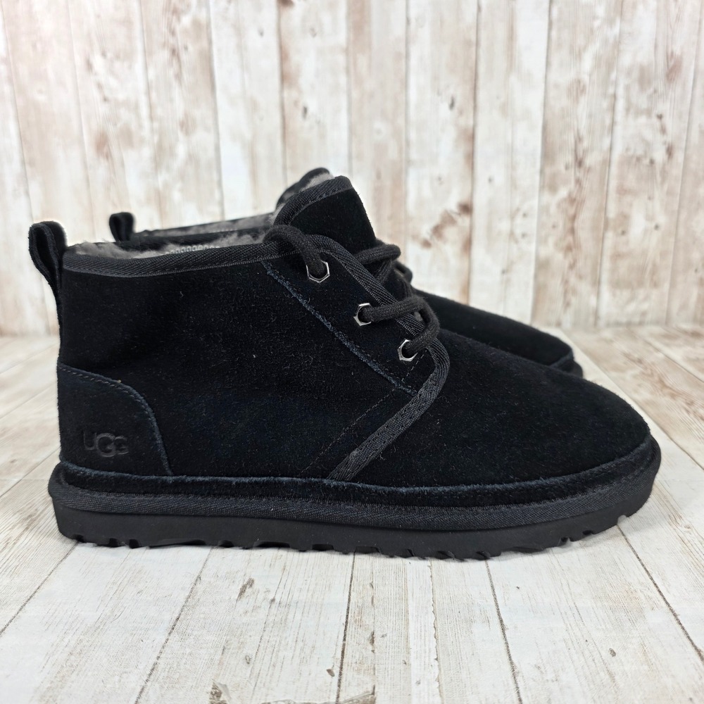 UGG Neumel Black Suede Lace‎ Up Chukka Boots 3236 Womens 7